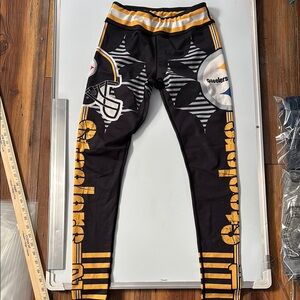 Women's Black and Gold Leggings